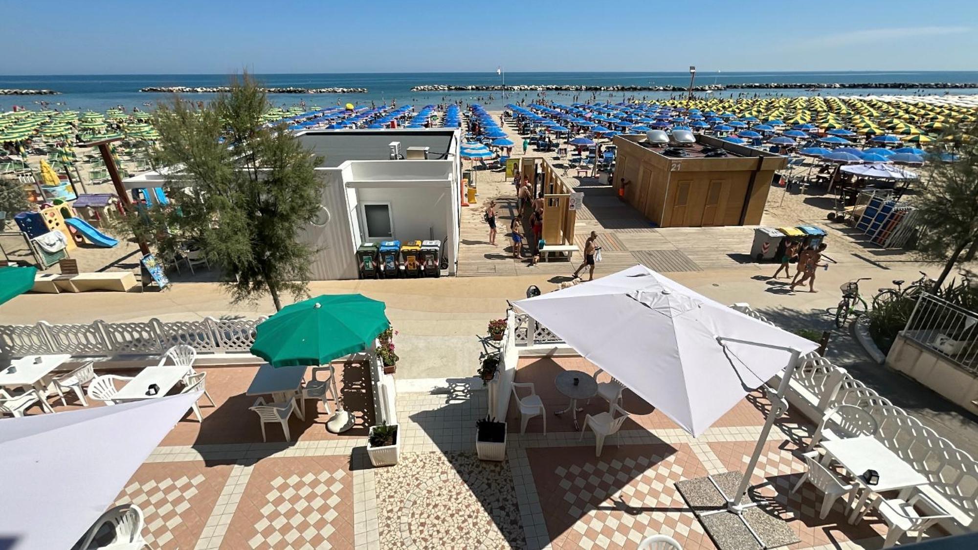 Hotel Bartolini Беллария-Иджеа-Марина Экстерьер фото